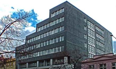 Praha 7 zahajuje rekonstrukci koupené budovy radnice