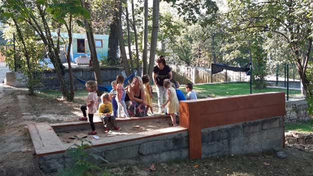 Děti v Praze 7 mají celoroční školku v přírodě