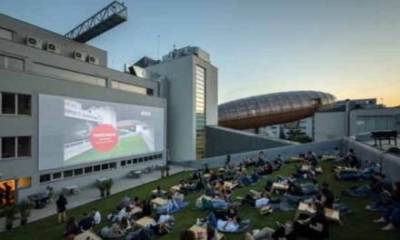 DOX uvede na střeše léto velkých filmových příběhů