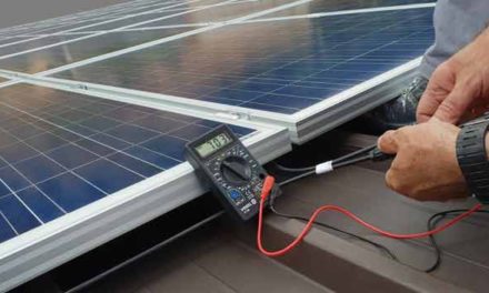 Praha učinila první krok k vybudování pražské sluneční elektrárny