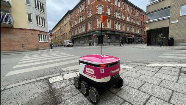 Karlín si vyzkouší autonomní vozítka. A co Praha 7?